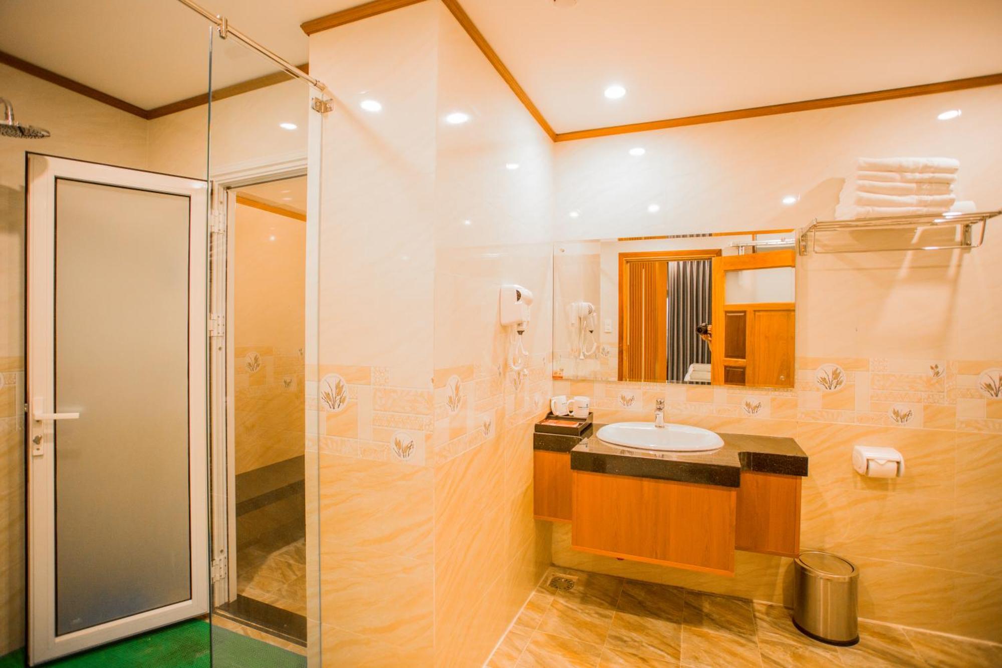 Lien Do Star Hotel Bảo Lộc Eksteriør billede